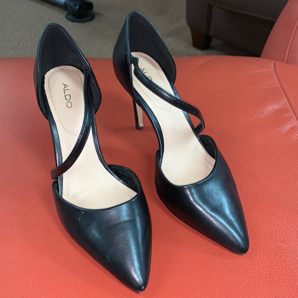 ALDO black leather heels - Picture 1 of 2